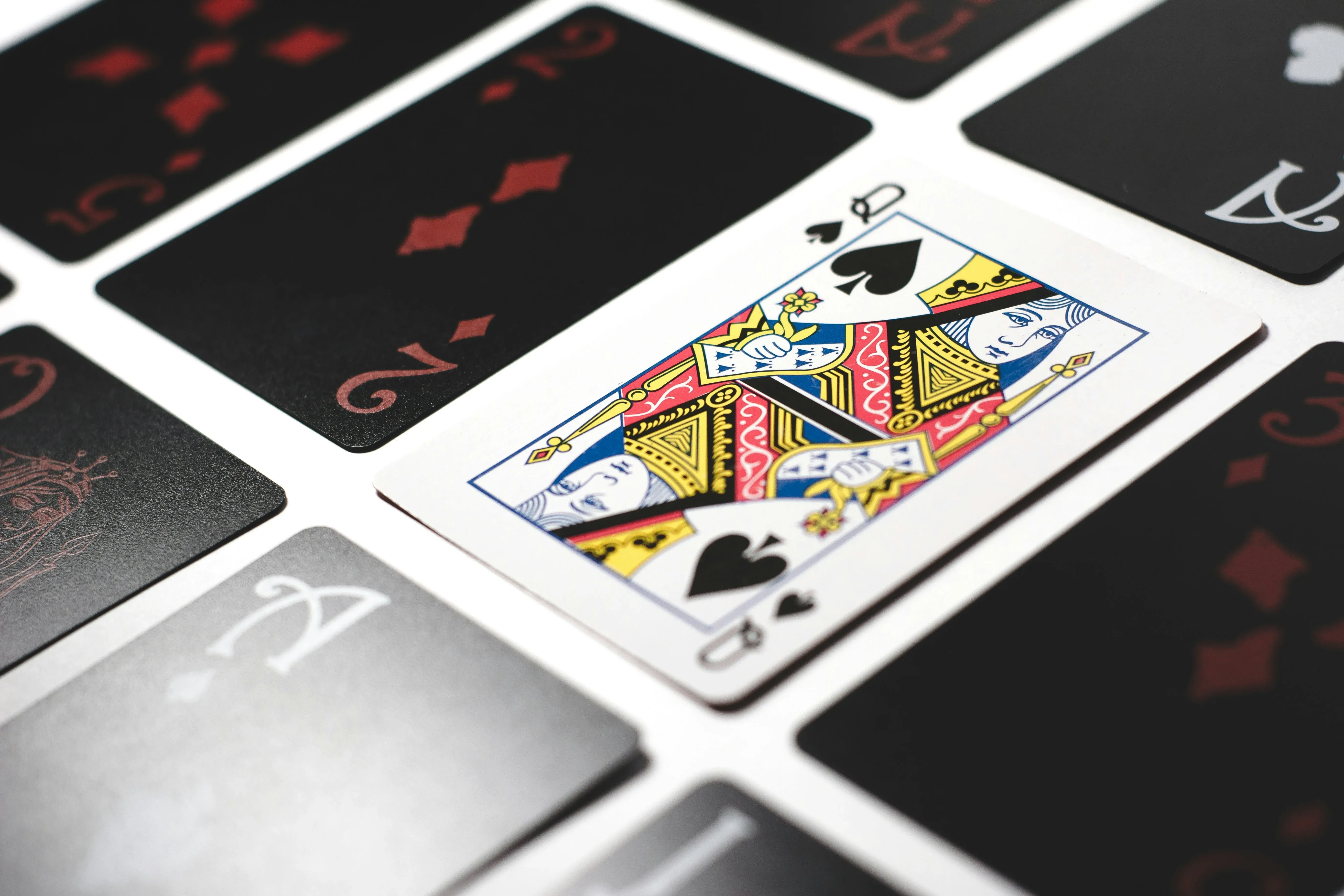 Live blackjack table atmosphere